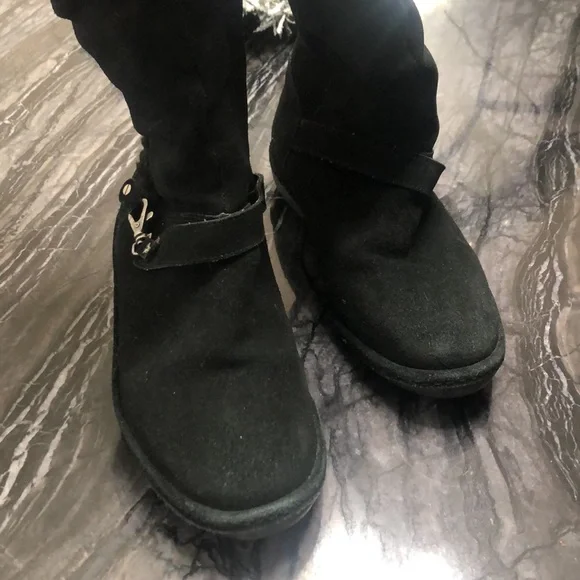 Lands End nice winter shoes 🖤. Size 6.5 - Picture 3 of 5